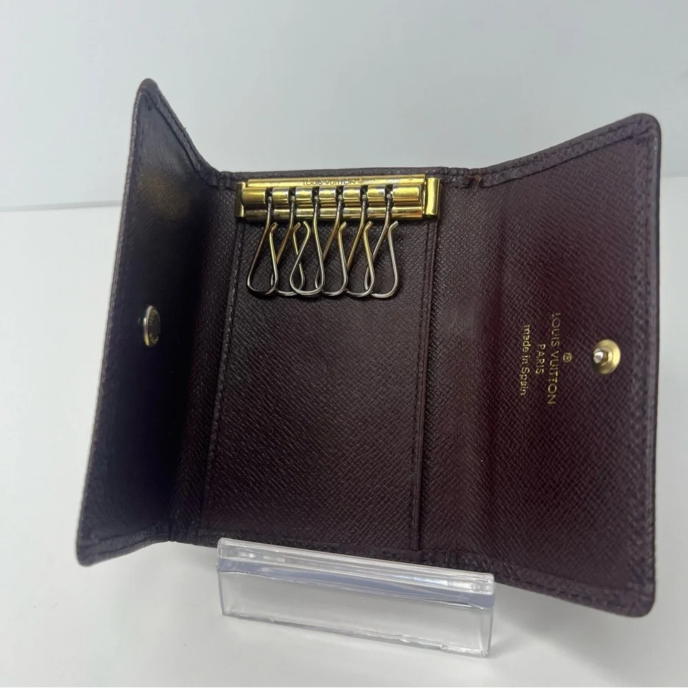 🤎Louis Vuitton Red/Brown Leather Trifold Button Type Key Case/Holder‎ 🤎